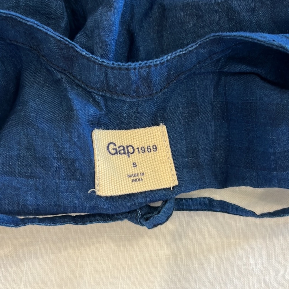 Gap top - Picture 3 of 3